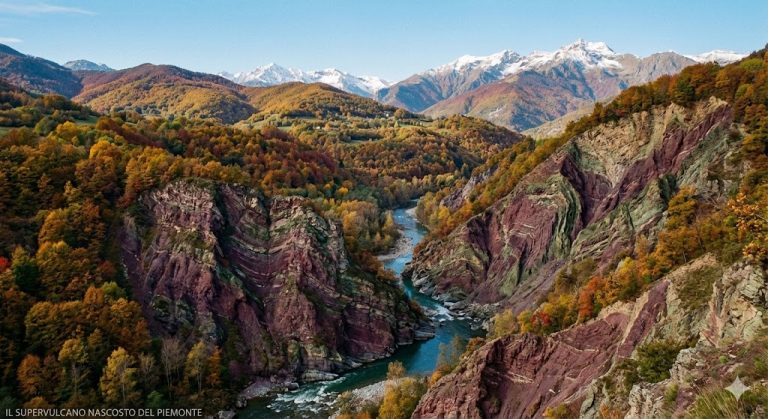 Viaggio nel ventre del Supervulcano della Valsesia